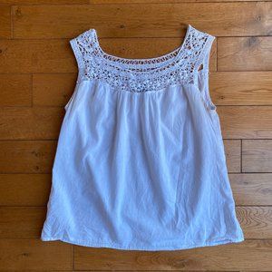 Old Navy Knit Trim Sleeveless Top